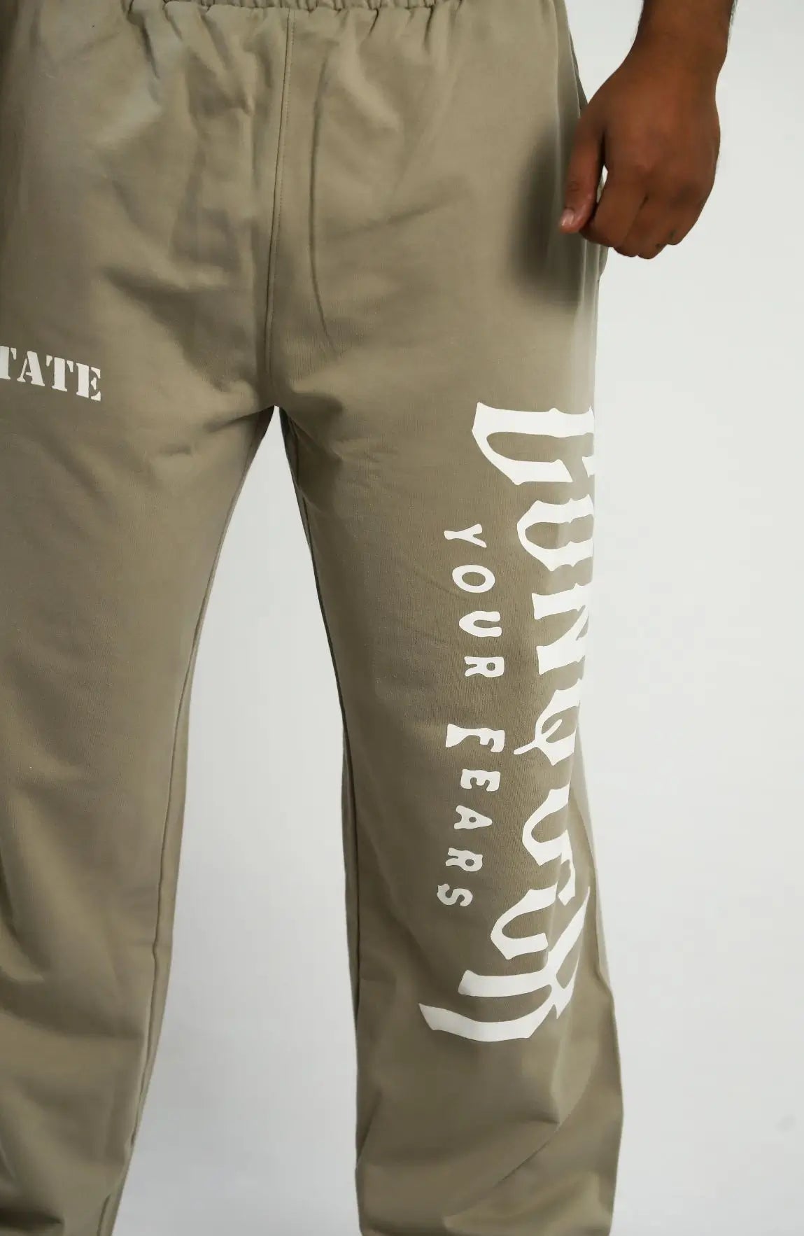 CONQUER WIDE LEG JOGGERS